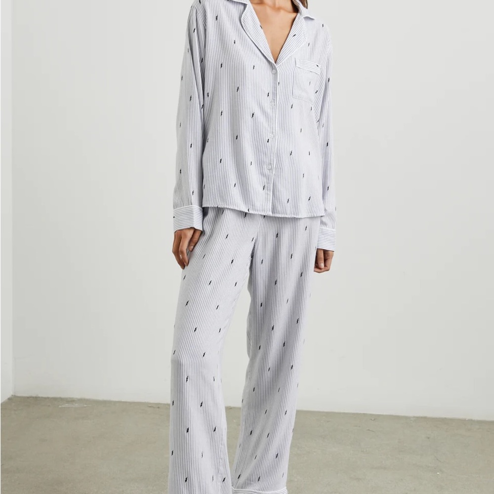 Rails Pajama Set - size M